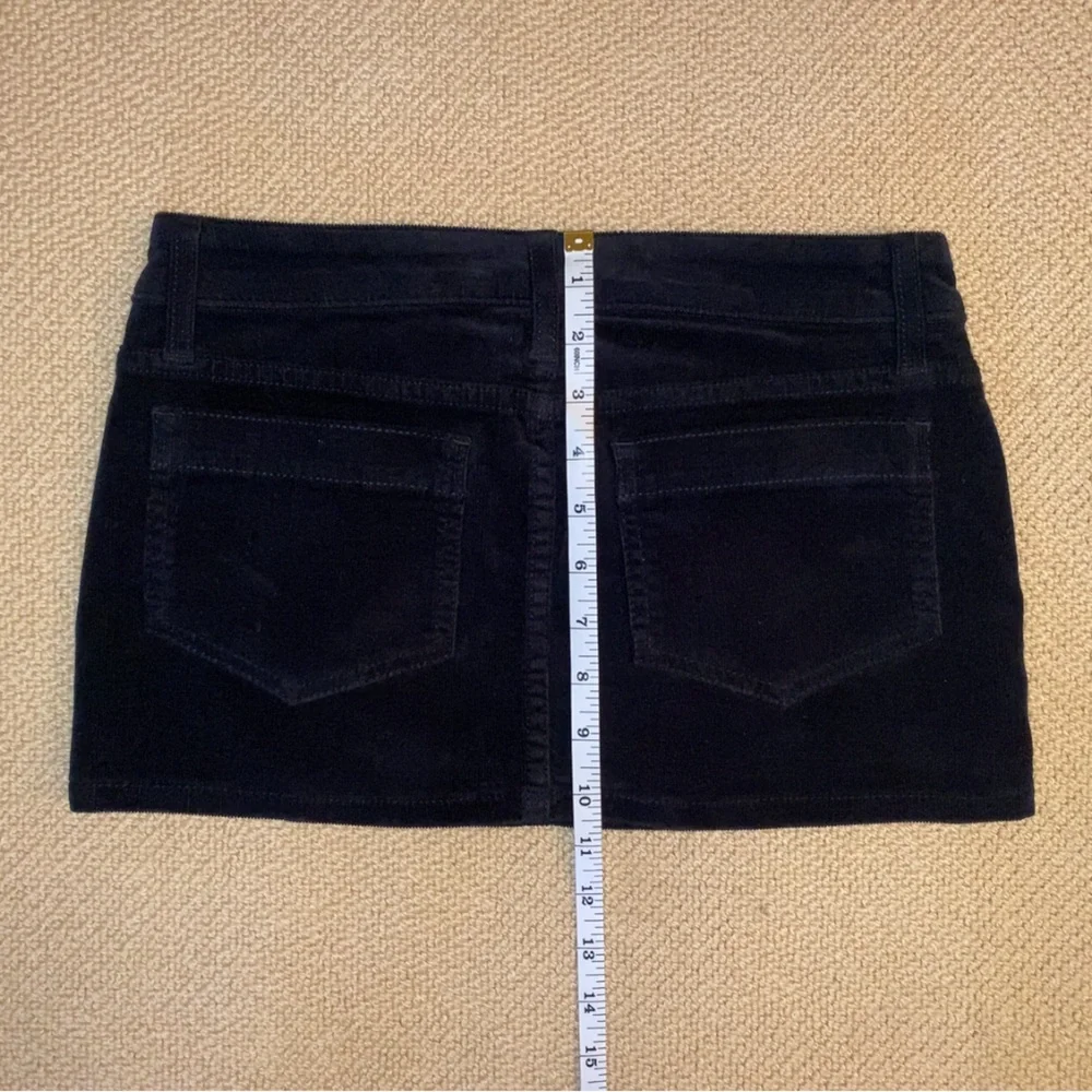 Carmar Black Corduroy Mini Skirt size 23 - Picture 5 of 6